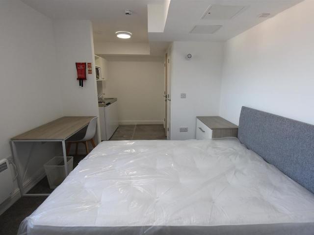 St. Marys Place, Southampton SO14, Studio to rent, £1,250 pcm | PrimeLocation