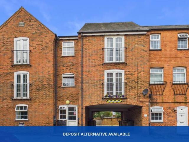 St Marys Road, Market Harborough 1 bed flat to rent £795 pcm £183 pw