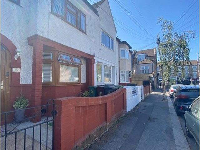 St Mary's Road, London E10, 5 bed terraced house to rent, £3,600 pcm | PrimeLocation