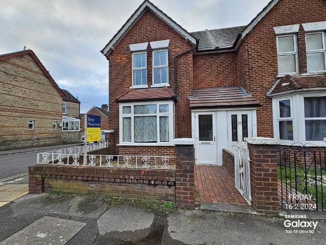 St. Marys Road, Poole BH15 4 bed semi detached house to rent £1,875 pcm £433 pw