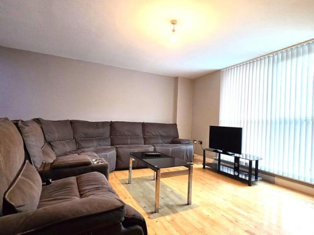 St. Marys Road, Sheffield S2 3 bed apartment to rent £1,195 pcm £276 pw