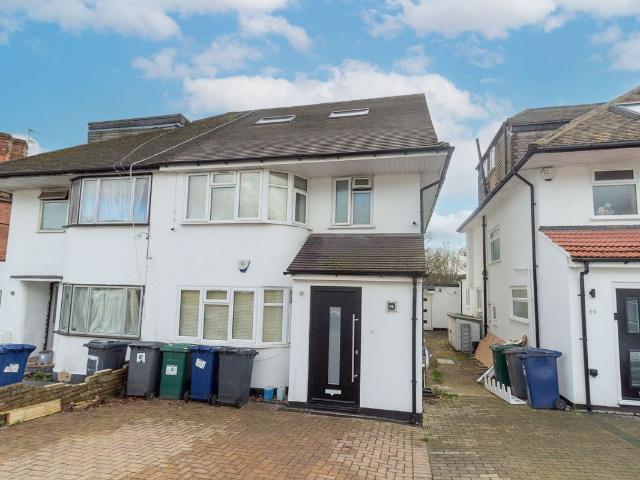 St. Margarets Road, Edgware HA8, 5 bed semi detached house to rent, £3,700 pcm | PrimeLocation