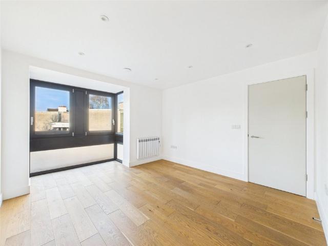 St Margarets Road, St Margarets, TW1, Twickenham