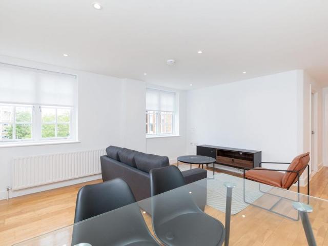 St Mark's Apartments, 300 City Road. 2 bed apartment to rent £3,315 pcm £765 pw