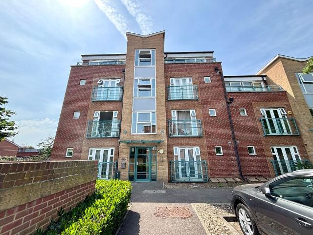 St. Mark's Place, Jackson Court St. Mark's Place RM10, 1 bed flat to rent, £1,450 pcm | PrimeLocation