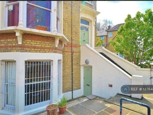 St Marks Rise, London, E8 1 bed in a flat share to rent £1,061 pcm £245 pw