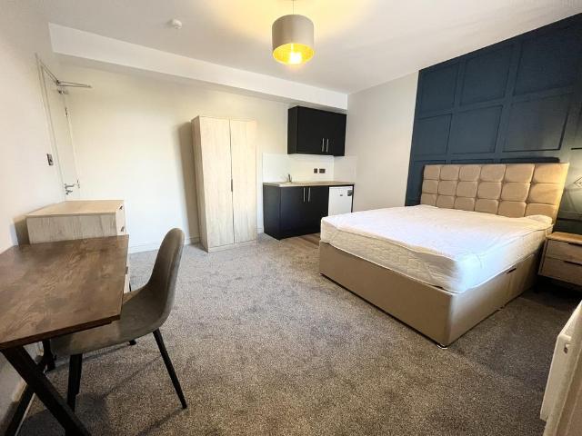 St. Marks Street, PETERBOROUGH PE1 Studio to rent £775 pcm £179 pw