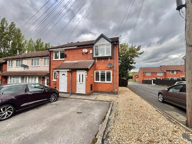 St. Marks Street, Tameside SK16 2 bed semi detached house to rent £975 pcm £225 pw