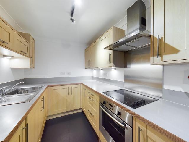 St Matthews Gardens, Cambridge 1 bed flat to rent £1,350 pcm £312 pw