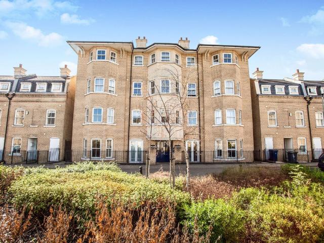 St. Matthews Gardens, Cambridge CB1, 1 bed flat to rent, £1,400 pcm | PrimeLocation