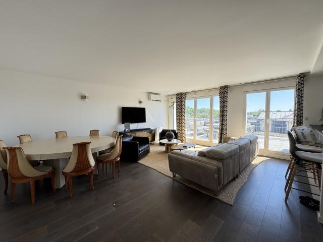 St Maur la Varenne appartement 5p102m2 terrasse 50m2