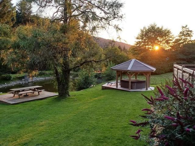 St Maurice Sur Moselle Hautes Vosges Ensemble immobilier. 244m² Saint Maurice sur Moselle