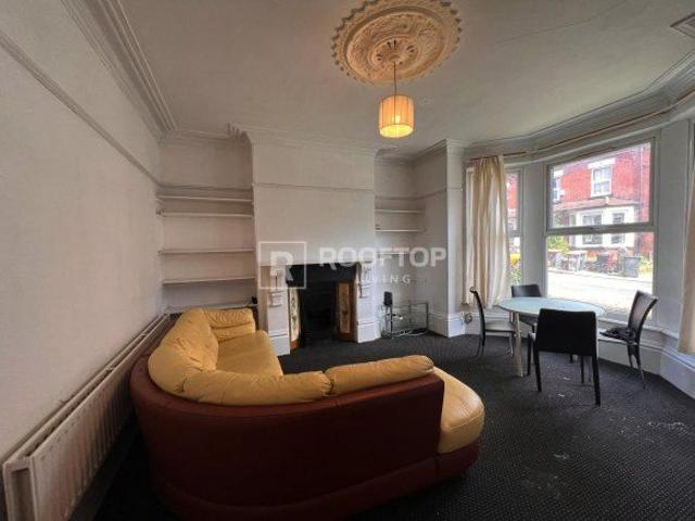 St. Michaels Terrace, Leeds LS6, 6 bed shared accommodation to rent, £429 pppm | PrimeLocation