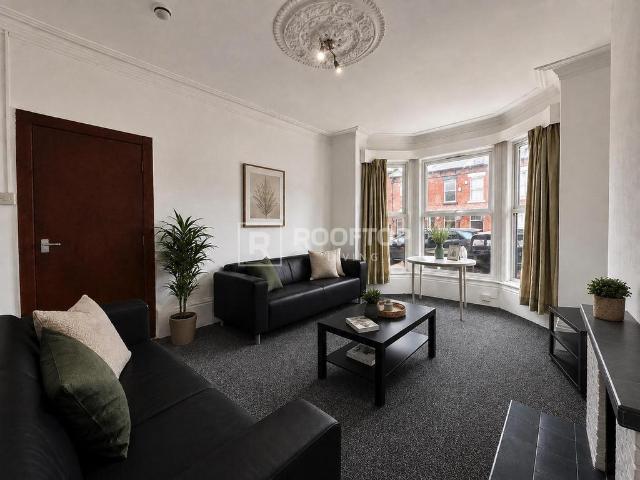 St. Michaels Terrace, Leeds LS6 1 bed in a house share to rent £498 pcm £115 pw