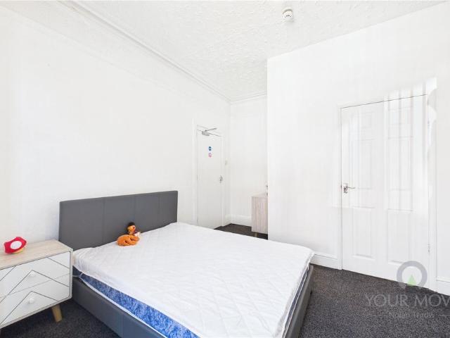 St. Michaels Avenue, Northampton NN1 1 bed in a house share to rent £655 pcm £151 pw