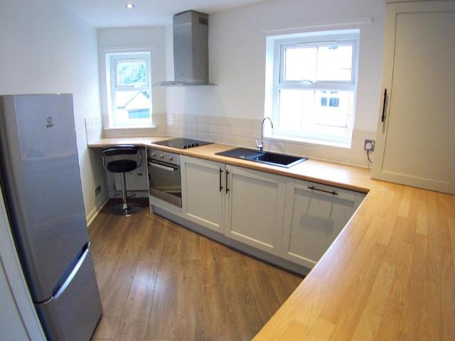 St Michaels Lodge, St Michaels. 2 bed flat to rent £1,100 pcm £254 pw