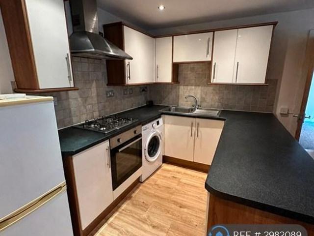 St. Michaels Road, Northampton, NN1 1 bed flat to rent £750 pcm £173 pw