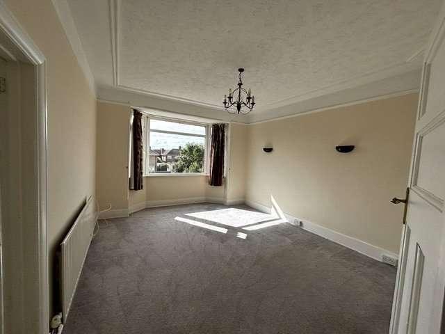 St. Michaels Road, Worthing, BN11
