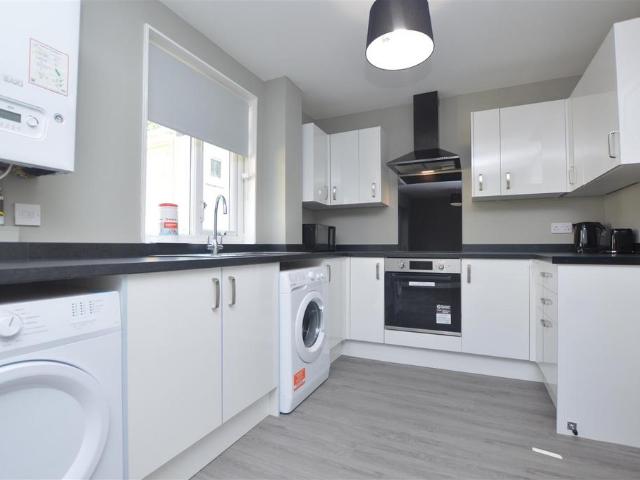 St. Mildreds Road, Norwich 4 bed house to rent £2,500 pcm £577 pw