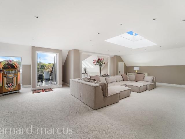 St. Monicas Road, Kingswood, Tadworth KT20, 3 bed flat to rent, £4,500 pcm | PrimeLocation