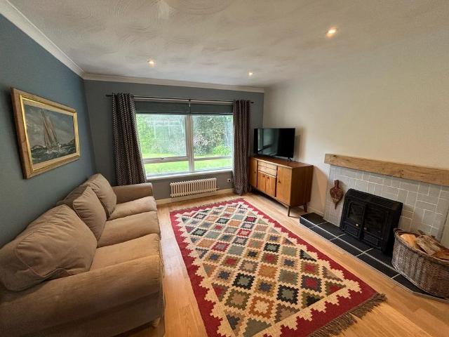 St Ninians, Monymusk, Inverurie, AB51 4 bed detached house to rent £1,400 pcm £323 pw