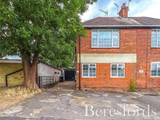 St. Nicholas Close, CM8 3 bed apartment to rent £1,495 pcm £345 pw