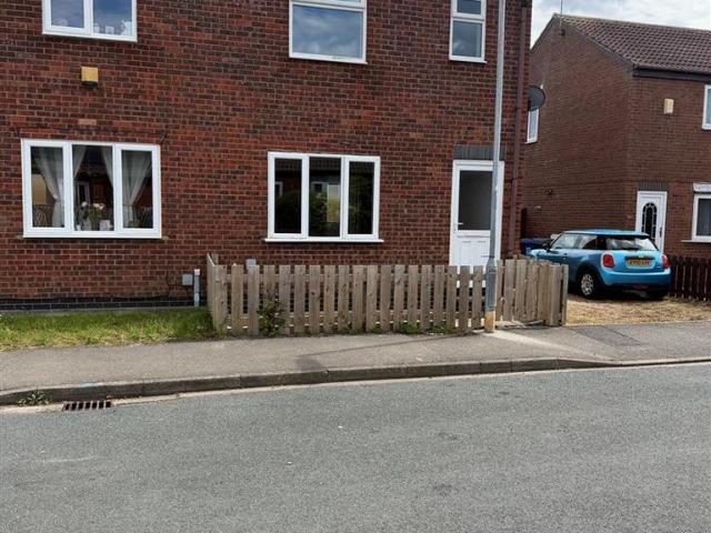 St. Nicholas Park, Withernsea 3 bed semi detached house to rent £675 pcm £156 pw