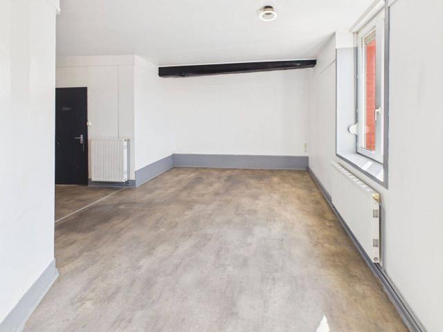 ST NICOLAS DE PORT F3 61 M2 PETIT IMMEUBLE