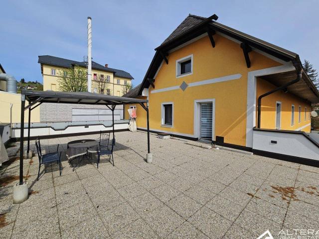 St. Nikolai im Sausal! Haus mit Potential für mehrere Wohneinheiten und auch für Gastronomie in guter und zentraler Dorflage!
