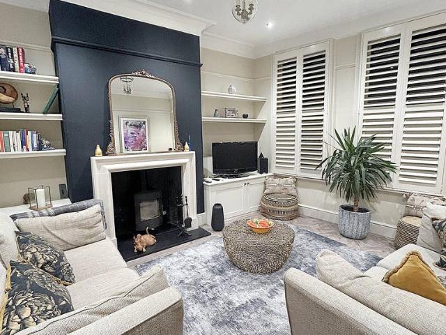 St. Olaves Road, York YO30 4 bed terraced house to rent £2,400 pcm £554 pw