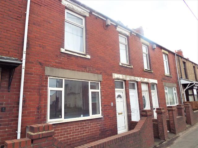 St. Oswalds Terrace, Shiney Row, Houghton Le Spring DH4, 2 bed flat to rent, £650 pcm | PrimeLocation