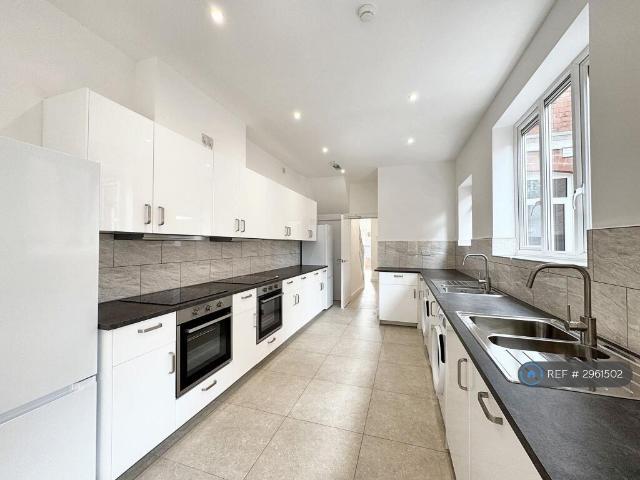 St. Patricks Road, Coventry, CV1 1 bed in a house share to rent £650 pcm £150 pw