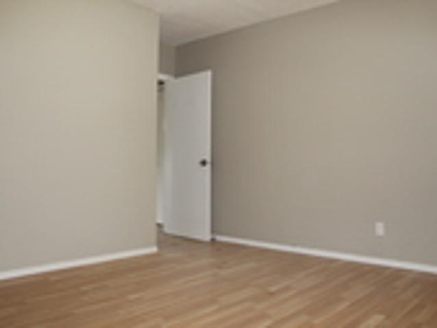St. Paul Apartments | 1701 20 Street West