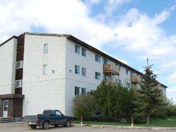 St Paul/Desjardins Apartments
