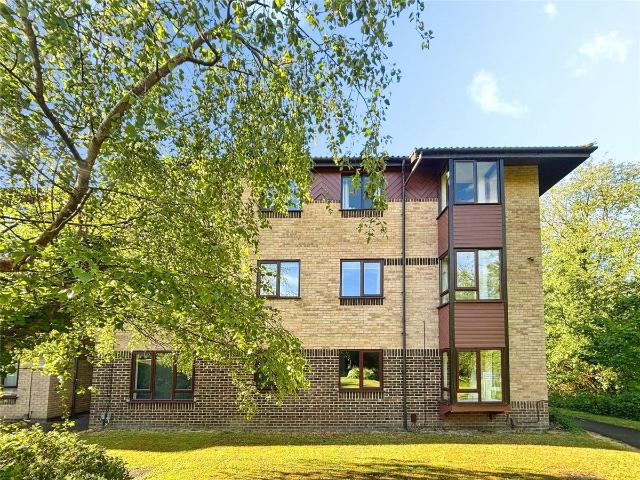 St. Pauls Court, Reading, Berkshire RG1, 1 bed flat to rent, £1,150 pcm | PrimeLocation