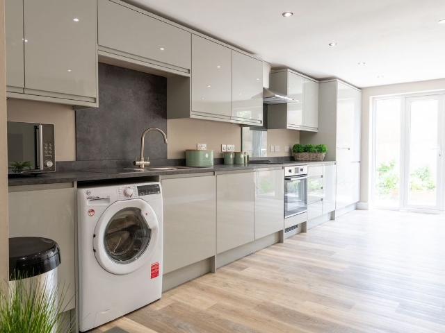 St. Pauls Parade, Cheltenham GL50, 5 bed terraced house to rent, £641 pppm | PrimeLocation