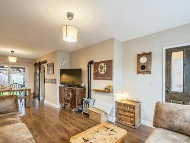 St. Pauls Parade, Scawsby, 3 Bedroom Semi detached