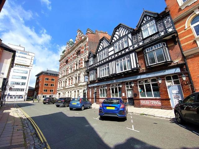 St. Pauls Road, Southsea Studio to rent £800 pcm £185 pw
