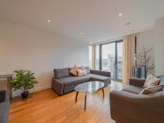 St Pauls Square, City Centre, Sheffield S1, 2 bed flat to rent, £1,200 pcm | PrimeLocation