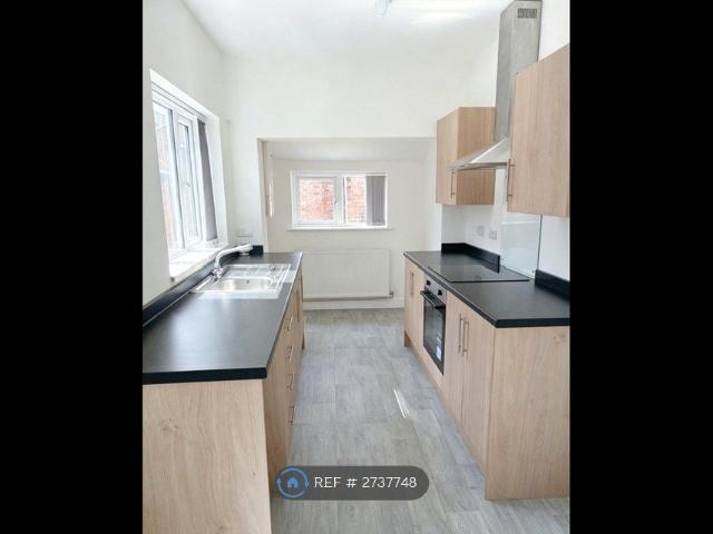 St. Pauls Street, Crewe CW1, 3 bed semi detached house to rent, £1,000 pcm | PrimeLocation