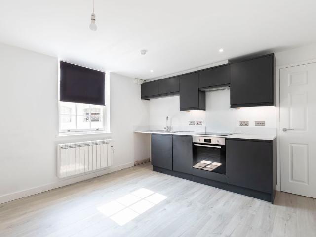 St Pauls Street South, Cheltenham GL50, 1 bed flat to rent, £900 pcm | PrimeLocation