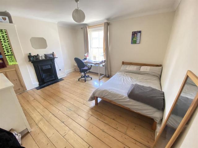 St Peter`S Grove, Canterbury Ref 3716 CT1, 3 bed shared accommodation to rent, £1,495 pcm | PrimeLocation