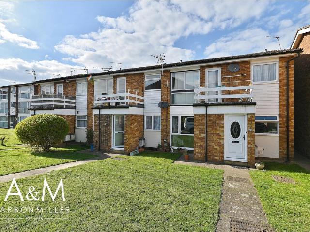 St. Peters Close, Newbury Park IG2, 2 bed maisonette to rent, £1,500 pcm | PrimeLocation
