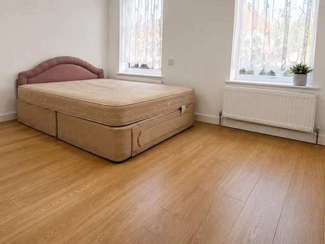 St. Peter's Avenue, Edmonton N18, 3 bed property to rent, £2,100 pcm | PrimeLocation