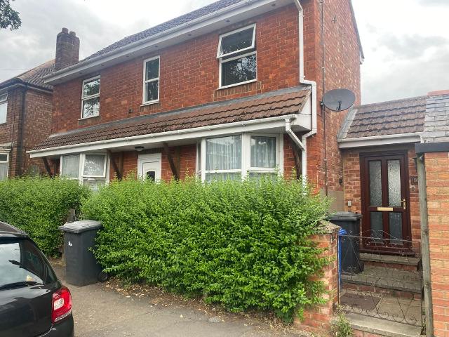 St. Peters Avenue, Kettering NN16, 2 bed flat to rent, £795 pcm | PrimeLocation