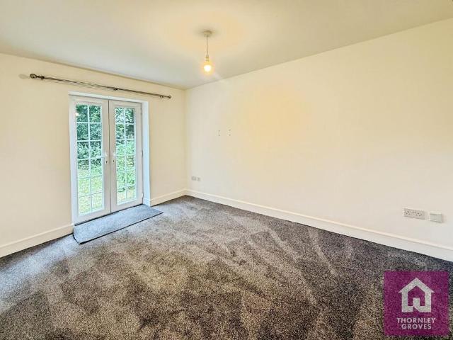 St. Peters House, Bolton BL2 2 bed flat to rent £875 pcm £202 pw