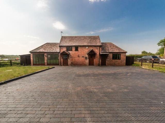 St. Peters Lane, Bickenhill, Solihull, West Midlands B92, 3 bed barn conversion to rent, £1,750 pcm | PrimeLocation