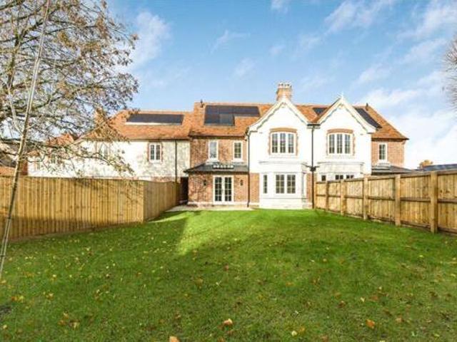 St Peters Mews. The Parade, Marlborough, 4 Bedroom Terraced