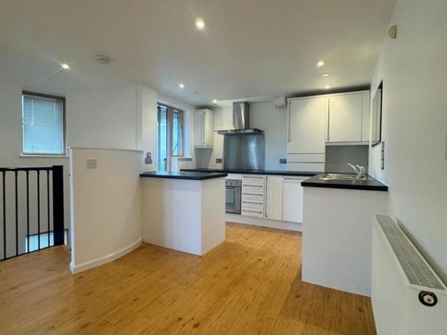 St. Peters Street, Cambridge CB3, 1 bed flat to rent, £1,600 pcm | PrimeLocation