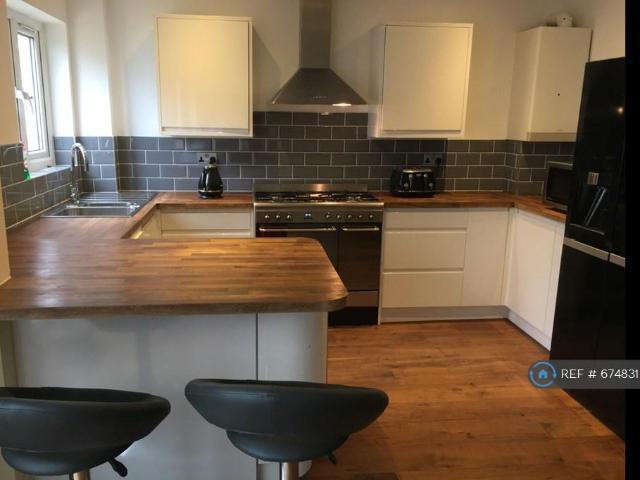 St. Peters Street, South Croydon, CR2 1 bed in a house share to rent £720 pcm £166 pw